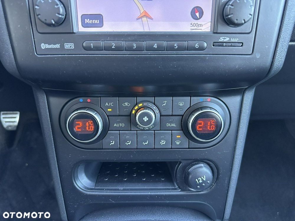 Nissan Qashqai - 25