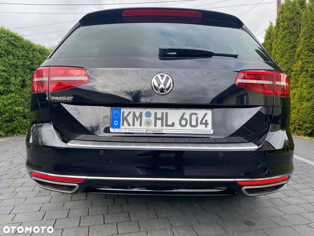 Volkswagen Passat 2.0 TDI SCR DSG Highline - 6