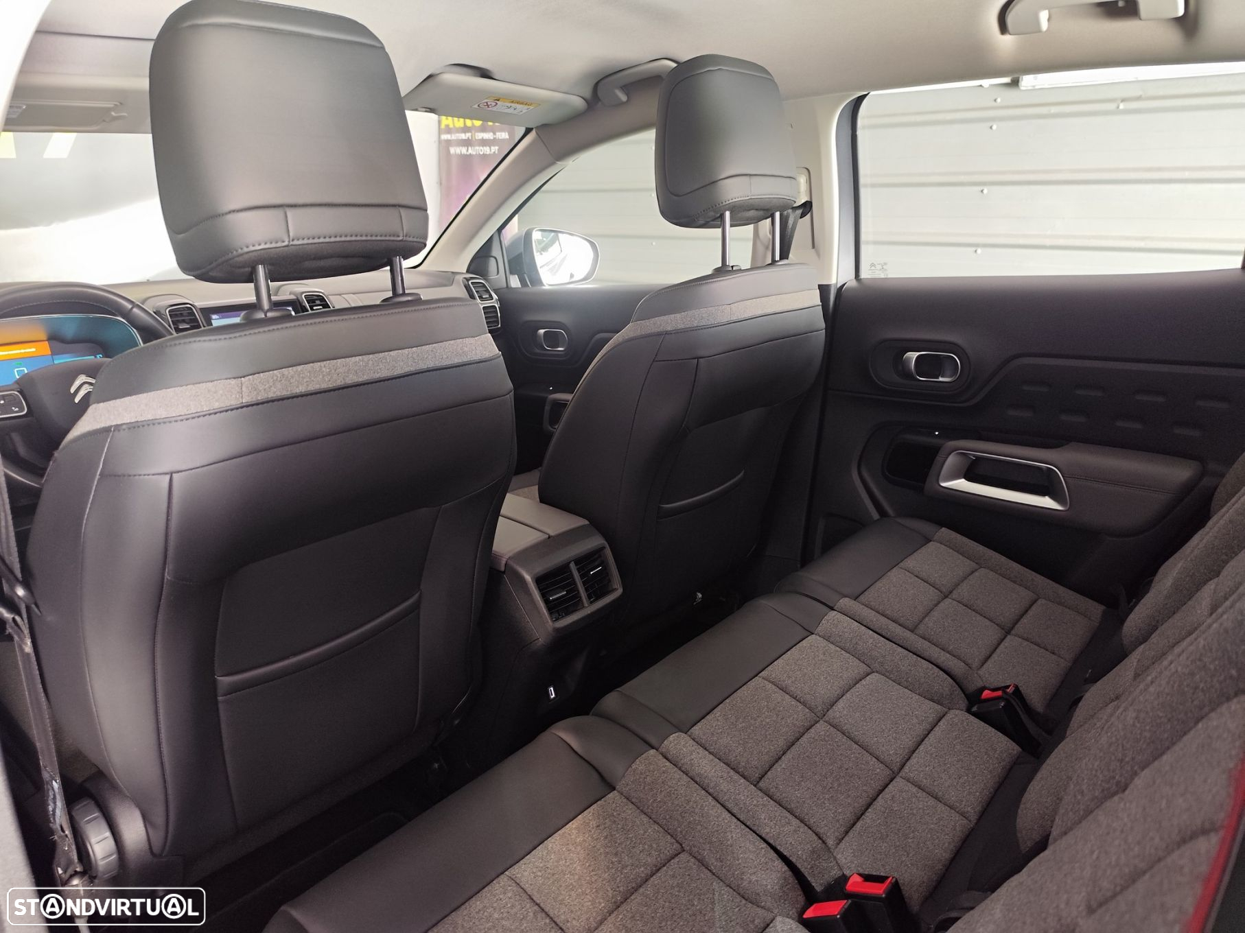 Citroën C5 Aircross 1.6 Hybrid Feel Pack e-EAT8 - 31