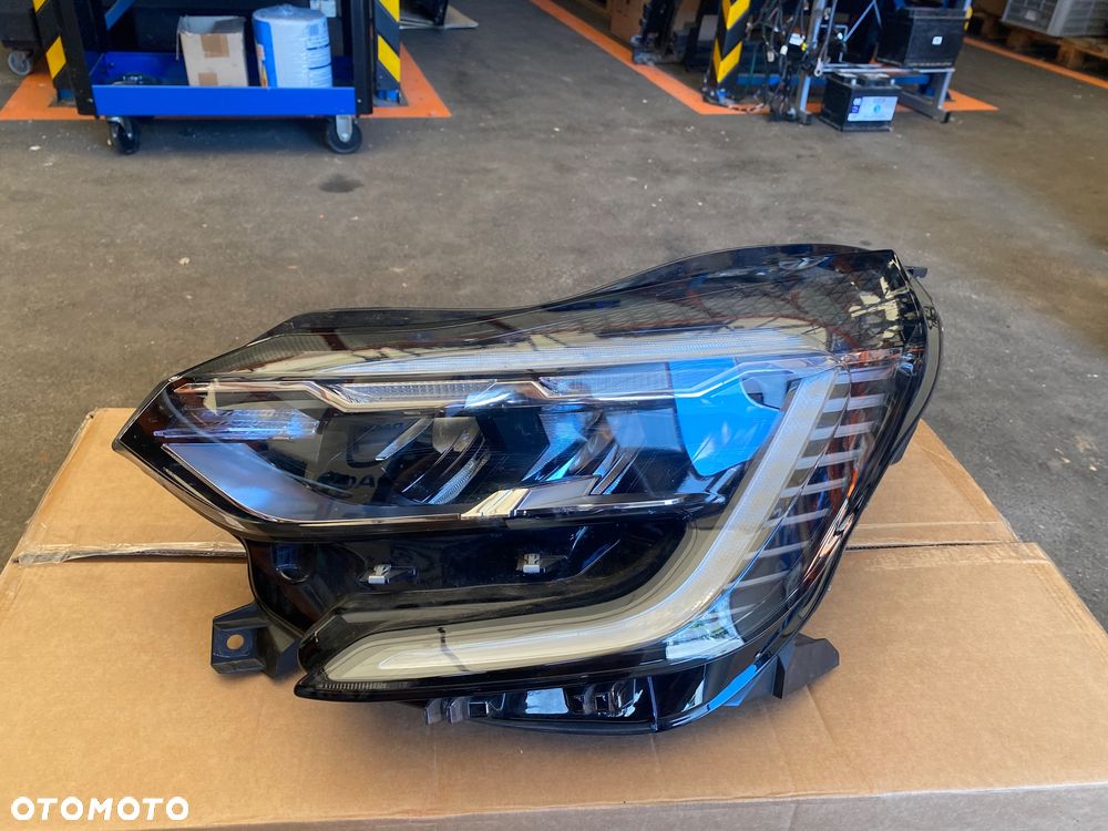 RENAULT CAPTUR 2 II LIFT FL 2024r Igła! Kompletna LAMPA PRZEDNIA LEWA REFLEKTOR LEWY PRZEDNI PRZÓD FULL LED  LEDOWY  EUROPA FULLLED 260601693R Wwa - 1