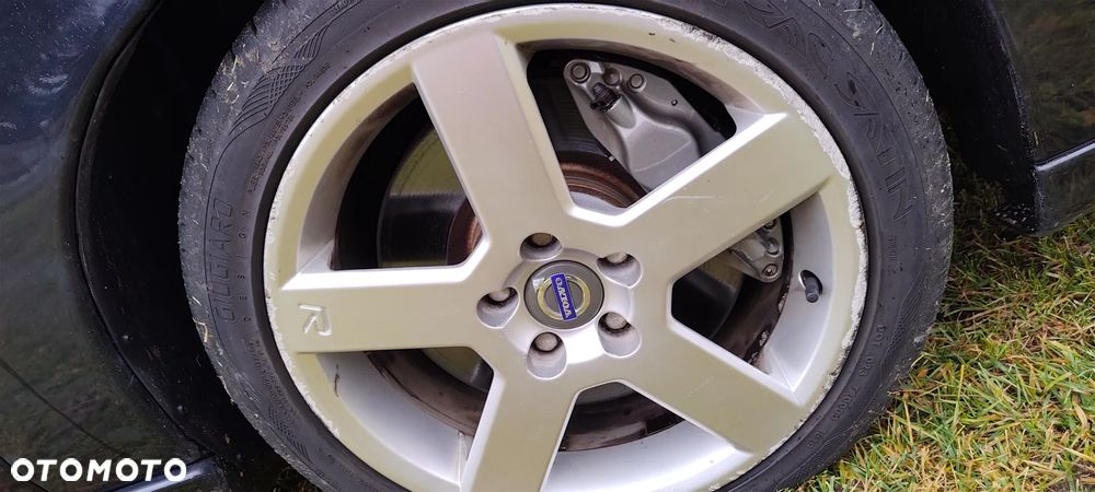 Volvo V70 2.5 R - 9
