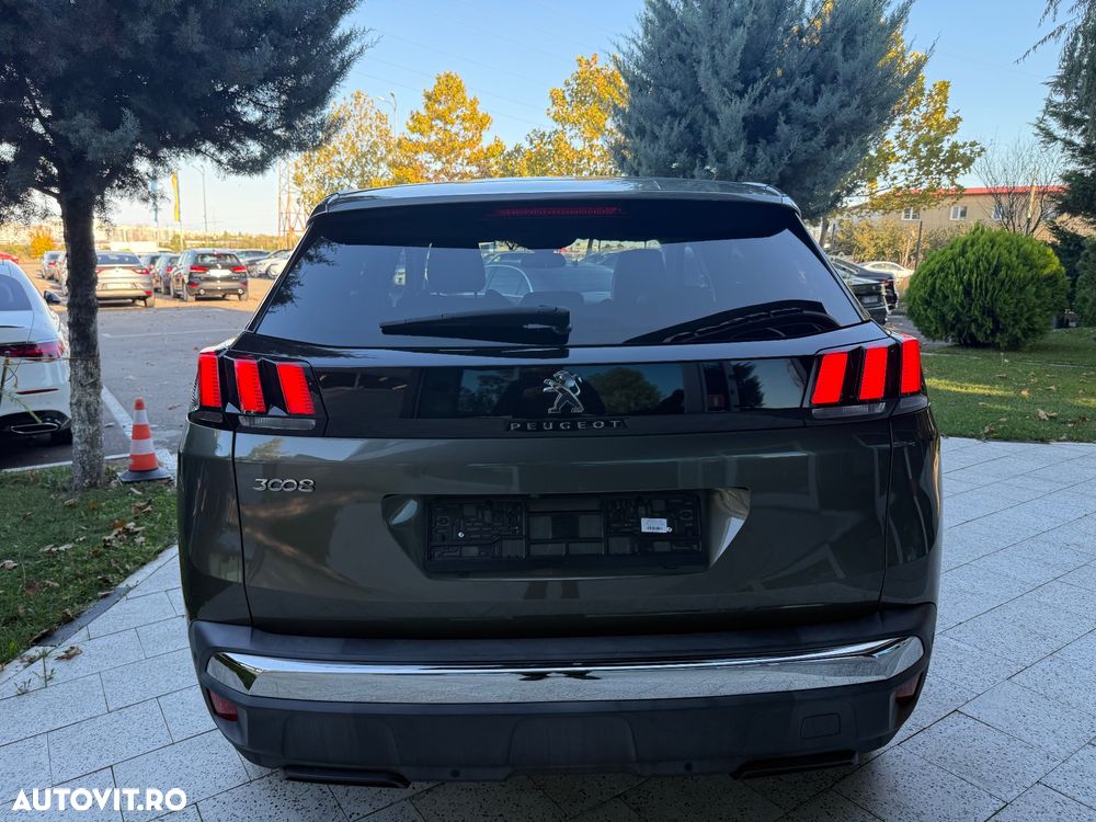 Peugeot 3008 1.2 PureTech 130 EAT8 Allure Pack - 24