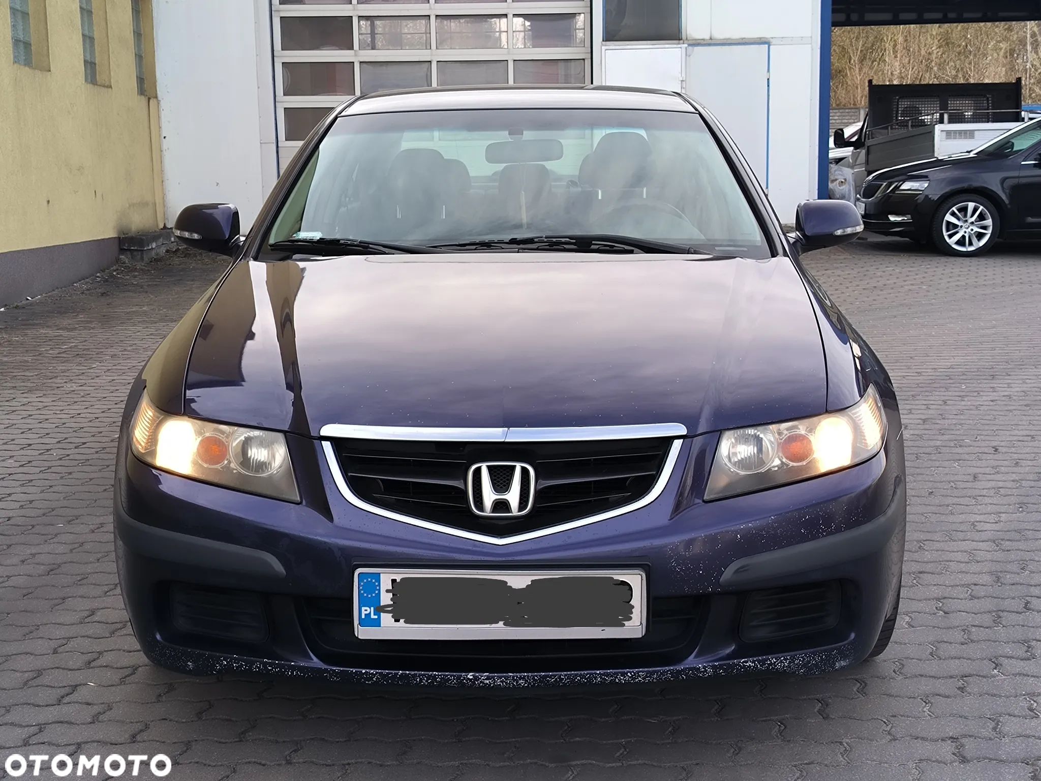 Honda Accord - 1