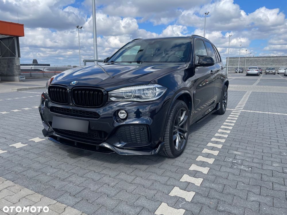 BMW X5 xDrive50i - 1