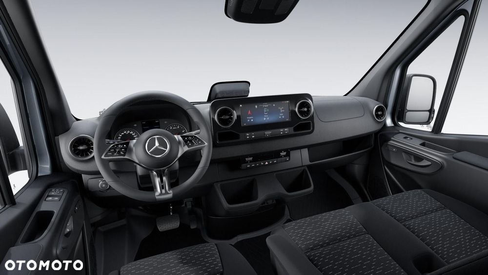 Mercedes-Benz Sprinter - 4