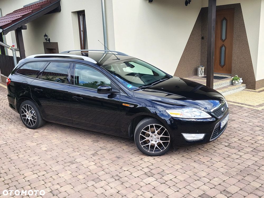 Ford Mondeo - 28