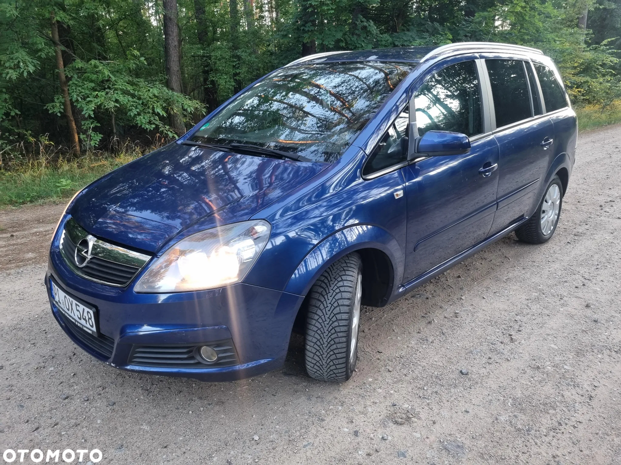 Opel Zafira 1.9 CDTI Automatik - 24