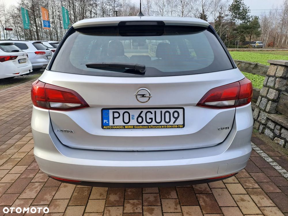 Opel Astra - 12