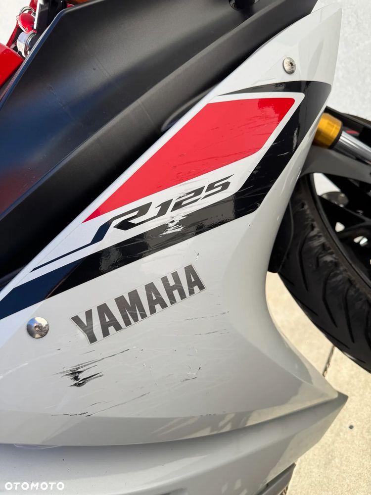 Yamaha YZF - 6
