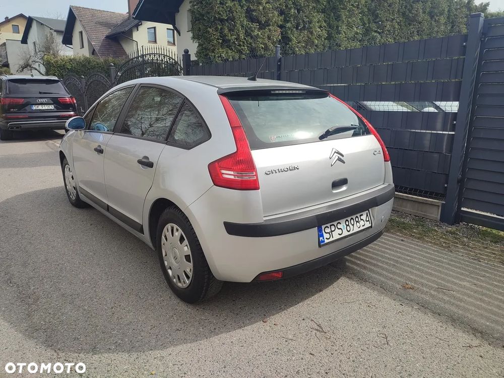 Citroën C4 1.4 16V Magic - 5