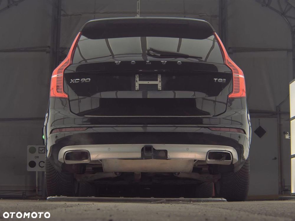 Volvo XC 90 T8 AWD Twin Engine Geartronic Momentum - 8