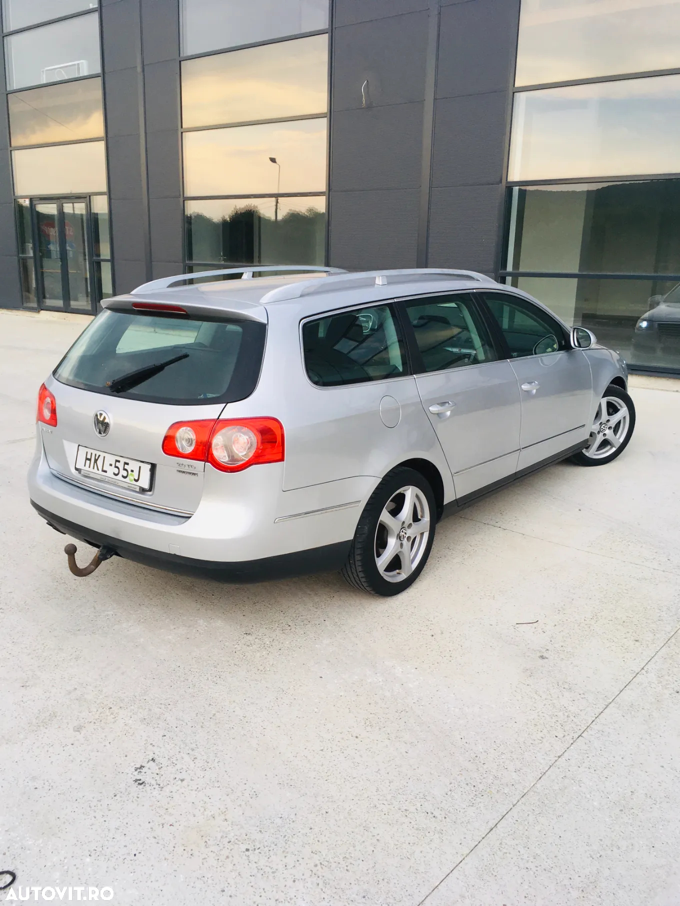 Volkswagen Passat Variant 2.0 TDI 4Motion Highline - 4