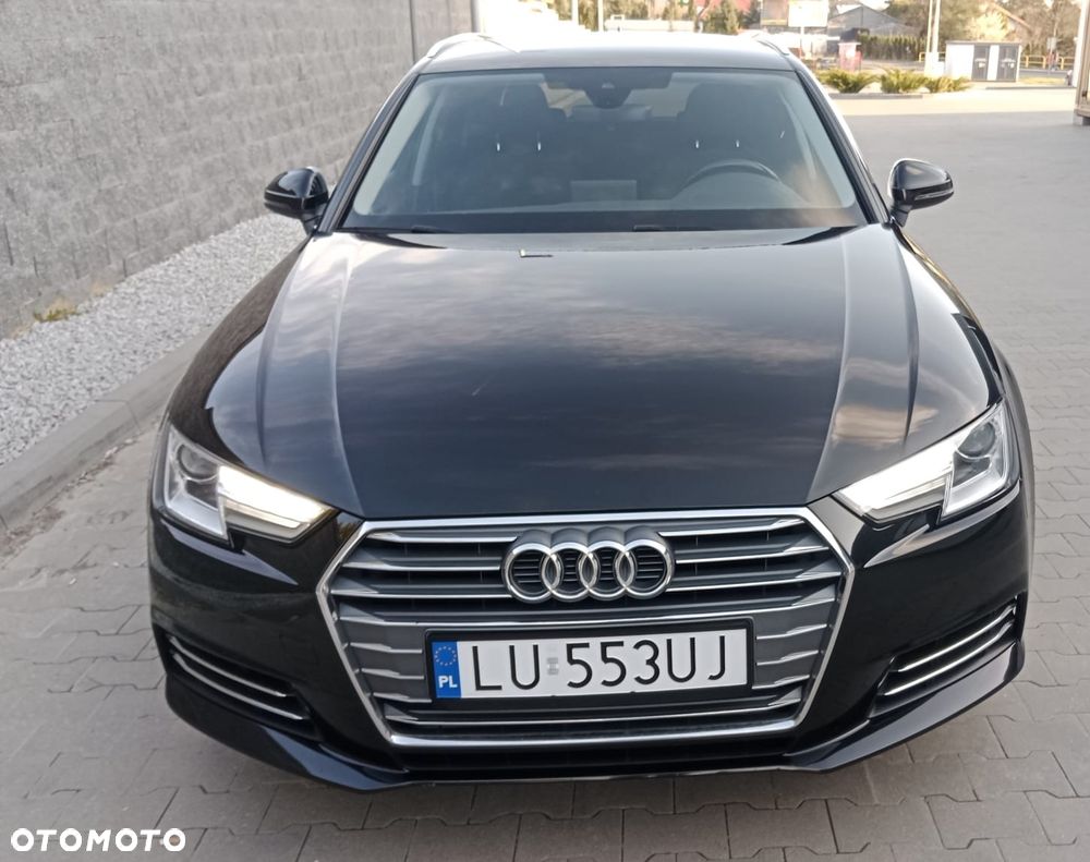 Audi A4 Avant - 11