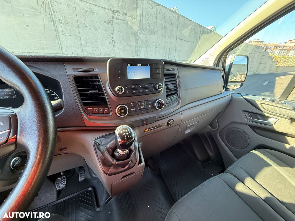 Ford Transit Custom - 12