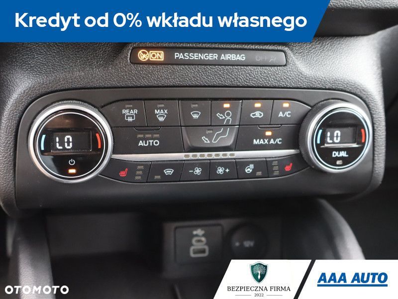 Ford Focus SW - 14