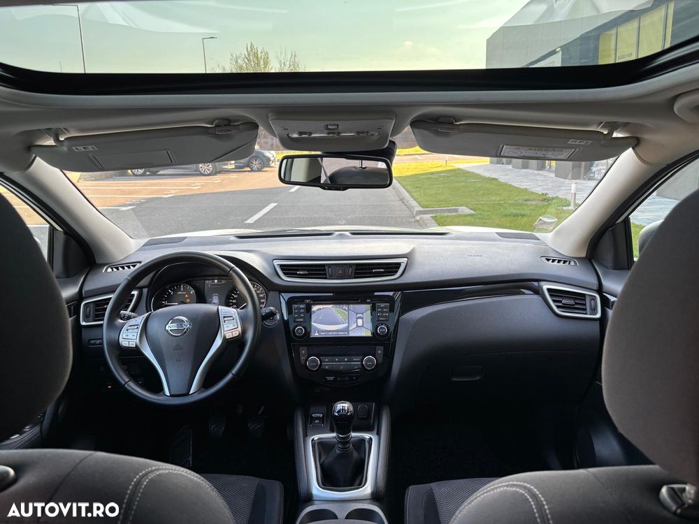 Nissan Qashqai 1.5 DCI Start/Stop Tekna - 9