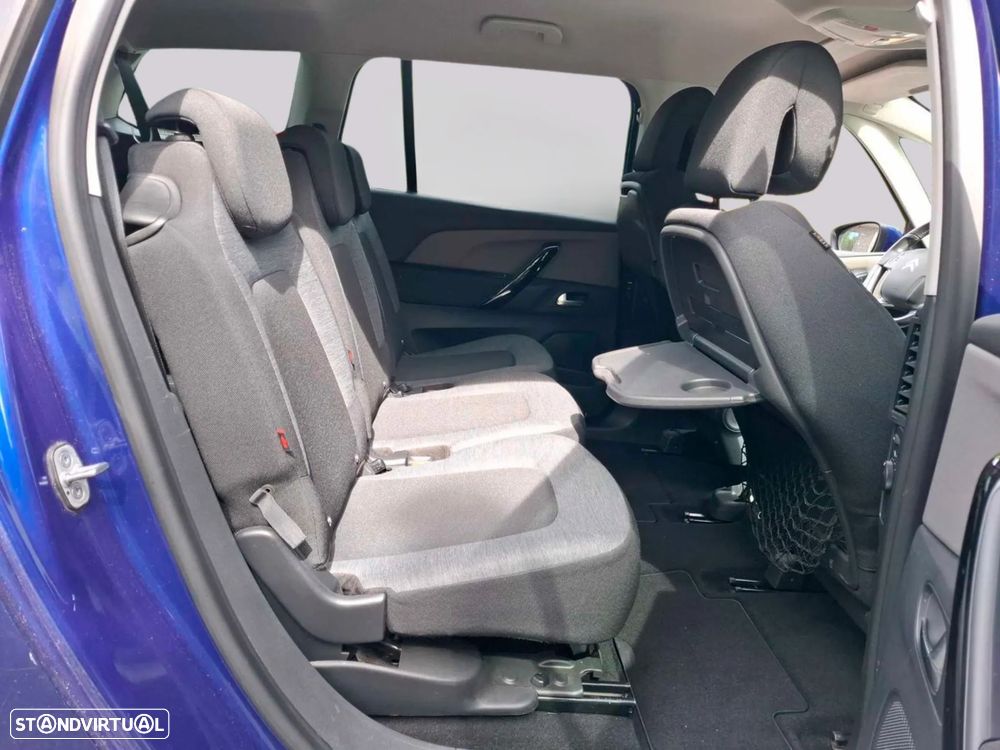 Citroën C4 Grand Picasso - 11