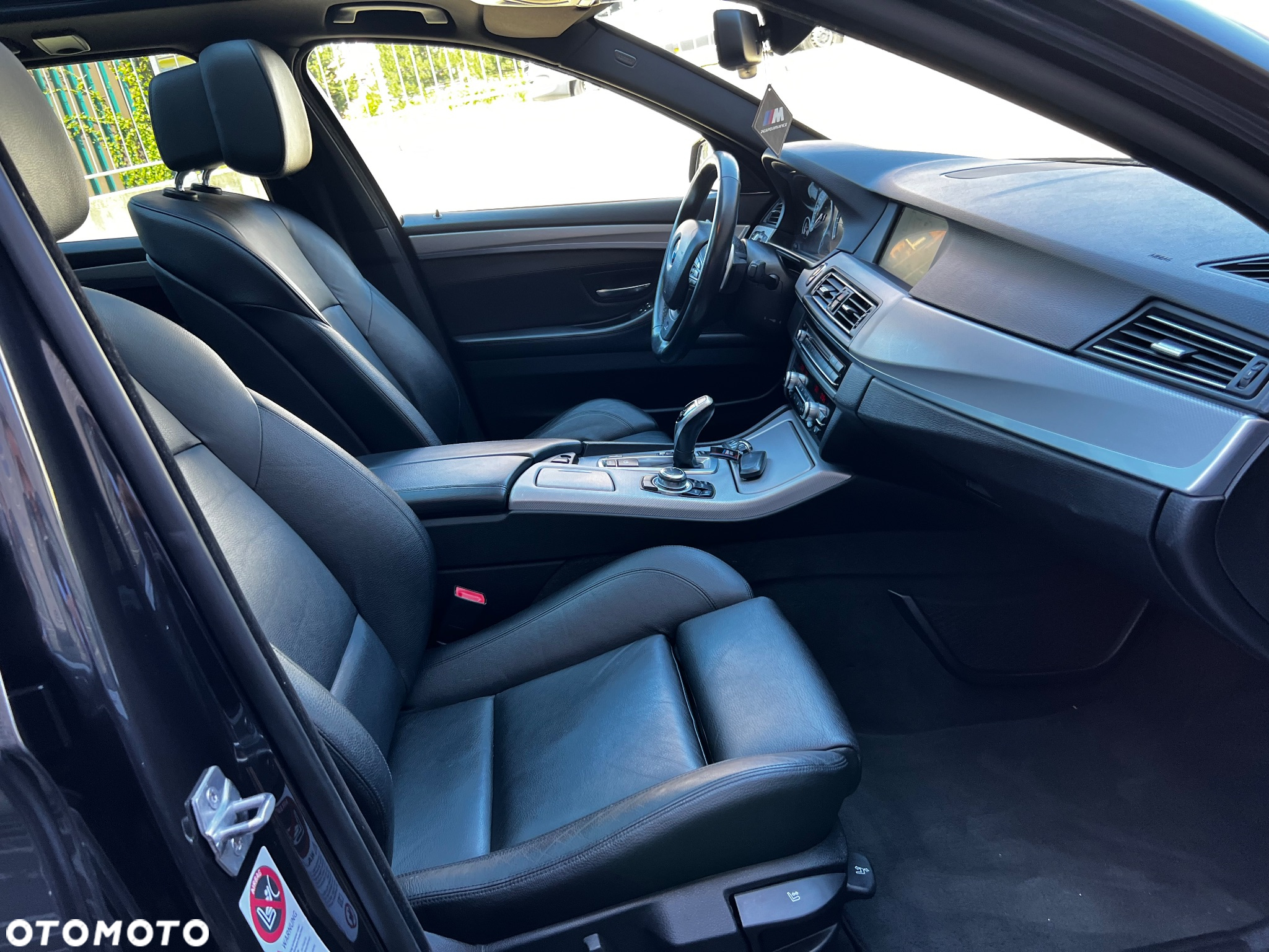 BMW Seria 5 520d Touring Sport-Aut - 33