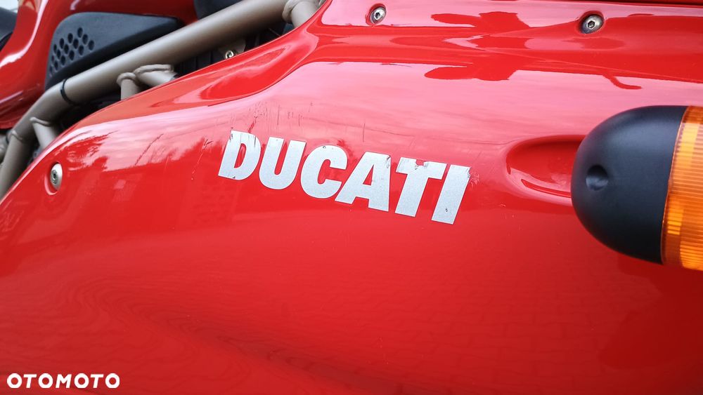 Ducati 900 - 31