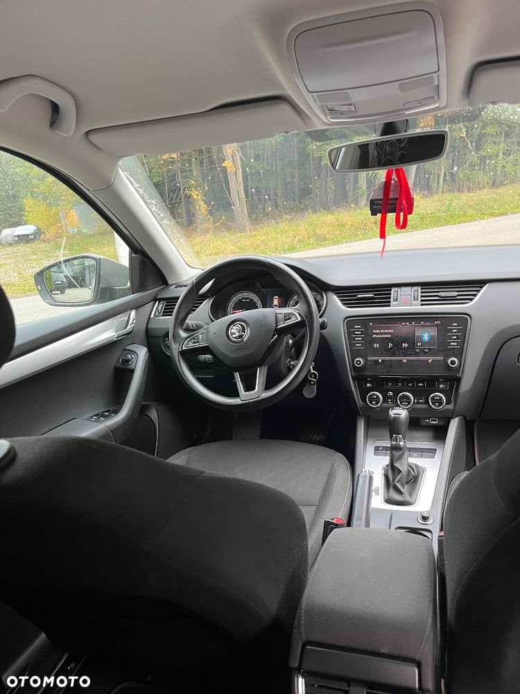 Skoda Octavia - 10