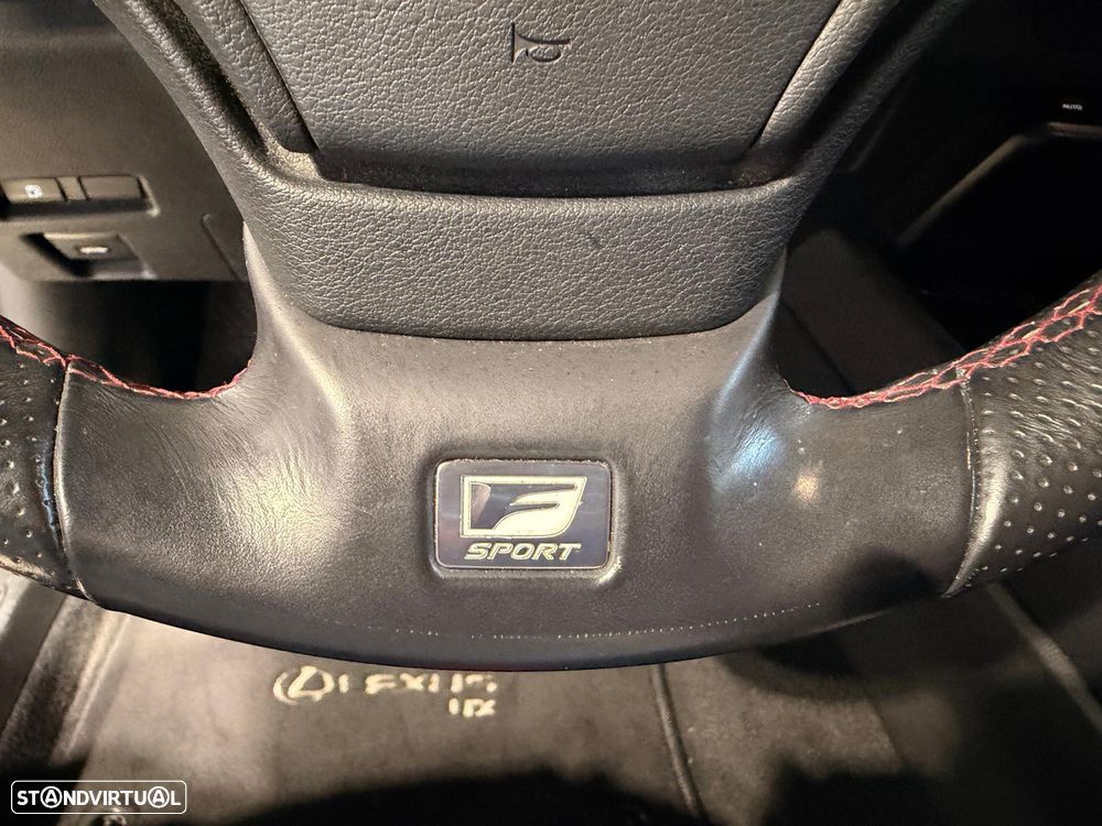 Lexus UX 250h F Sport - 19