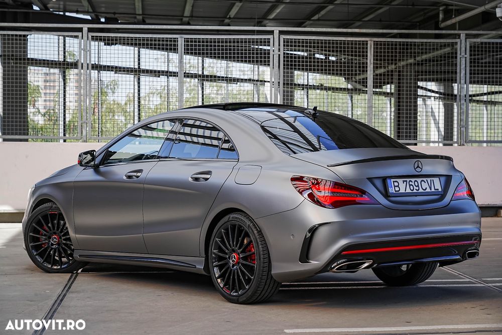 Mercedes-Benz CLA 250 4MATIC 7G-DCT Sport - 8
