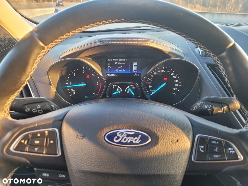 Ford Kuga - 29