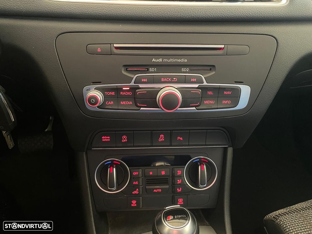 Audi Q3 2.0 TDI quattro S-line S tronic - 17