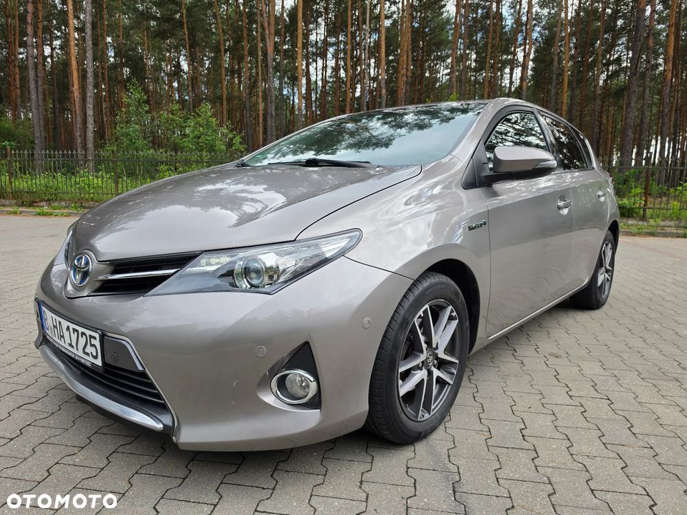 Toyota Auris - 2