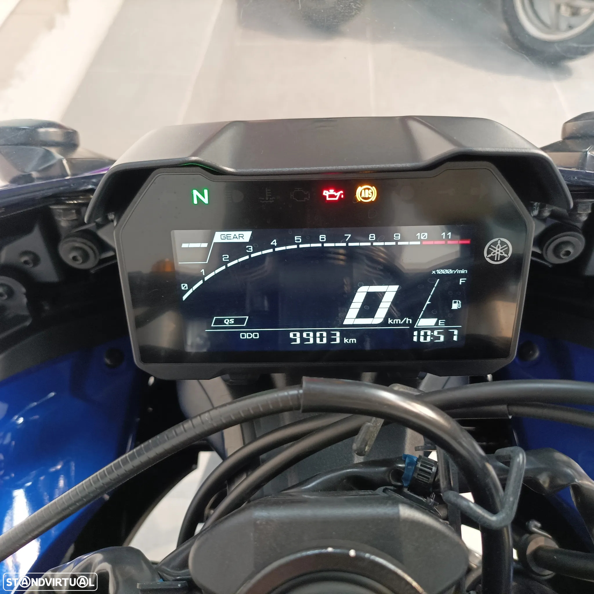Yamaha R 7 - 9
