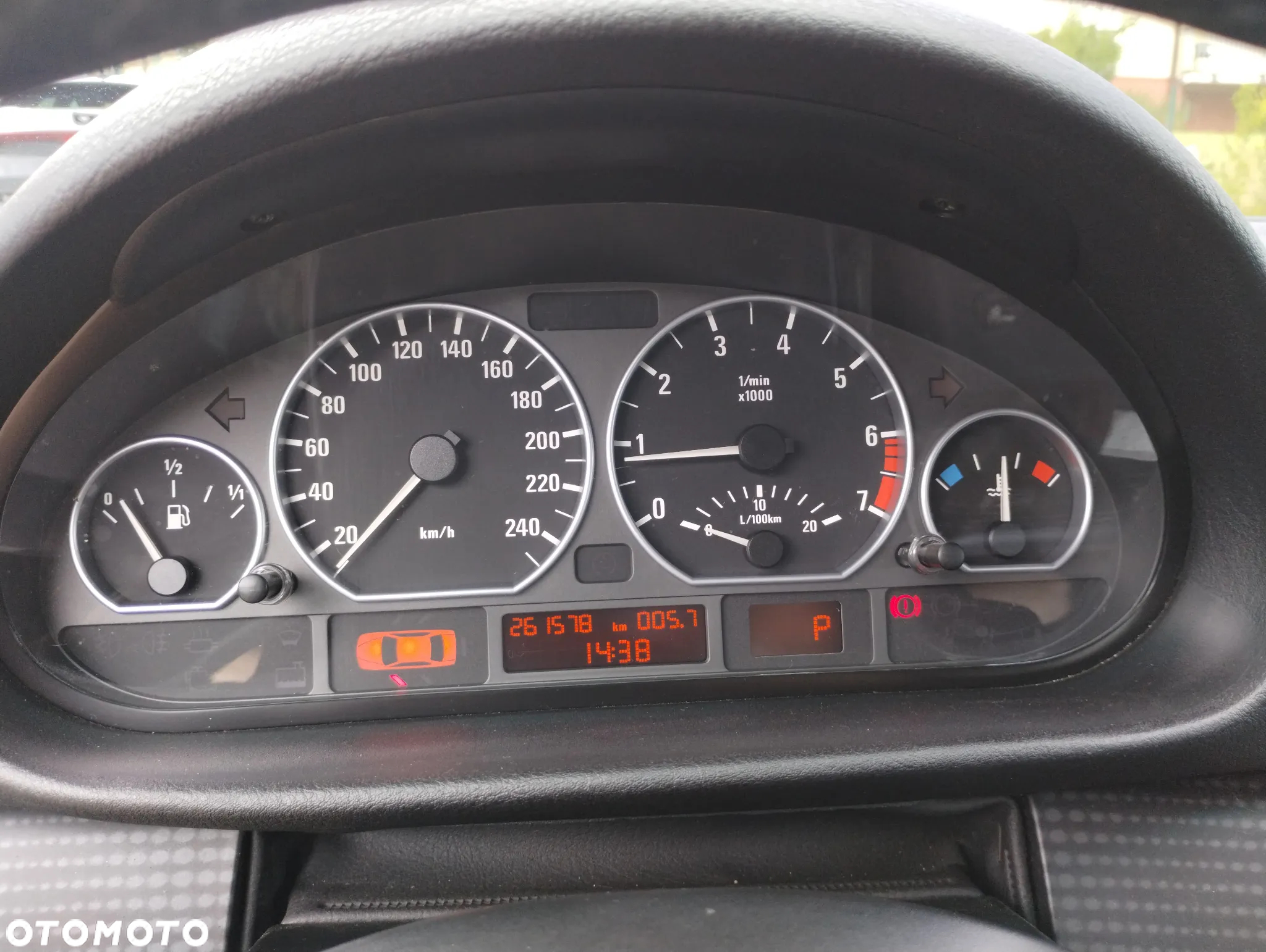 BMW Seria 3 - 13
