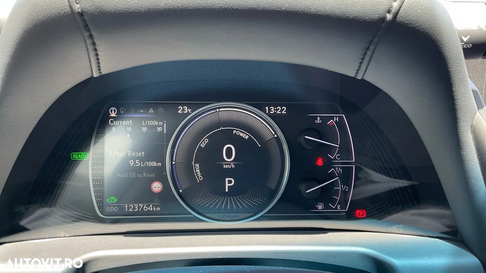Lexus Seria ES 300h Executive - 12