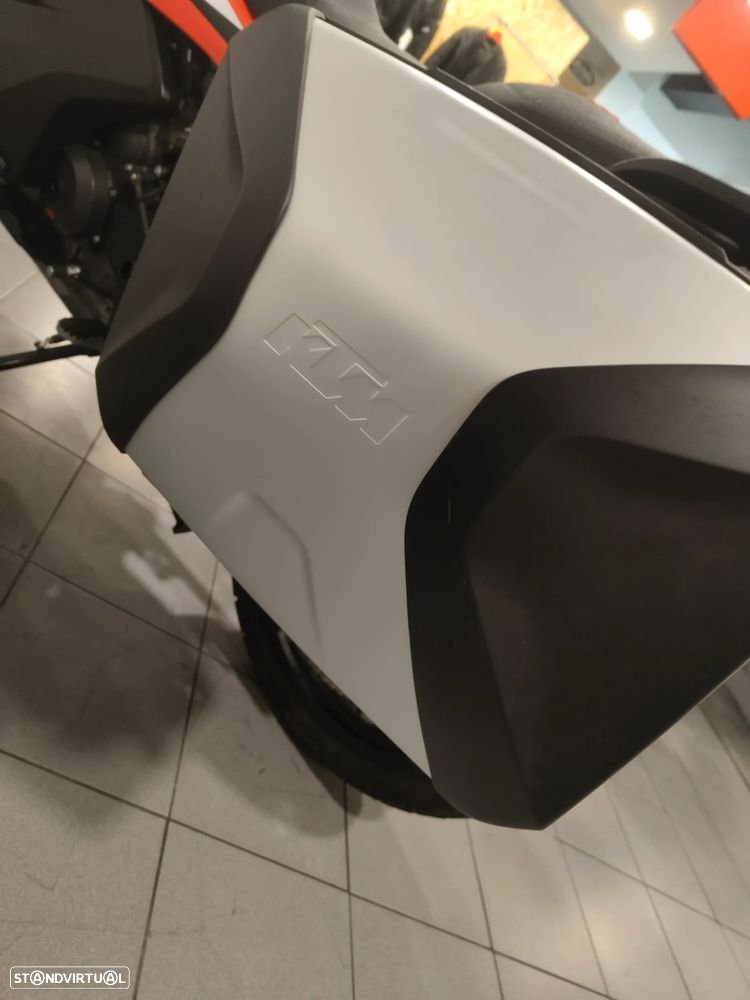 KTM 890 ADVENTURE - 9