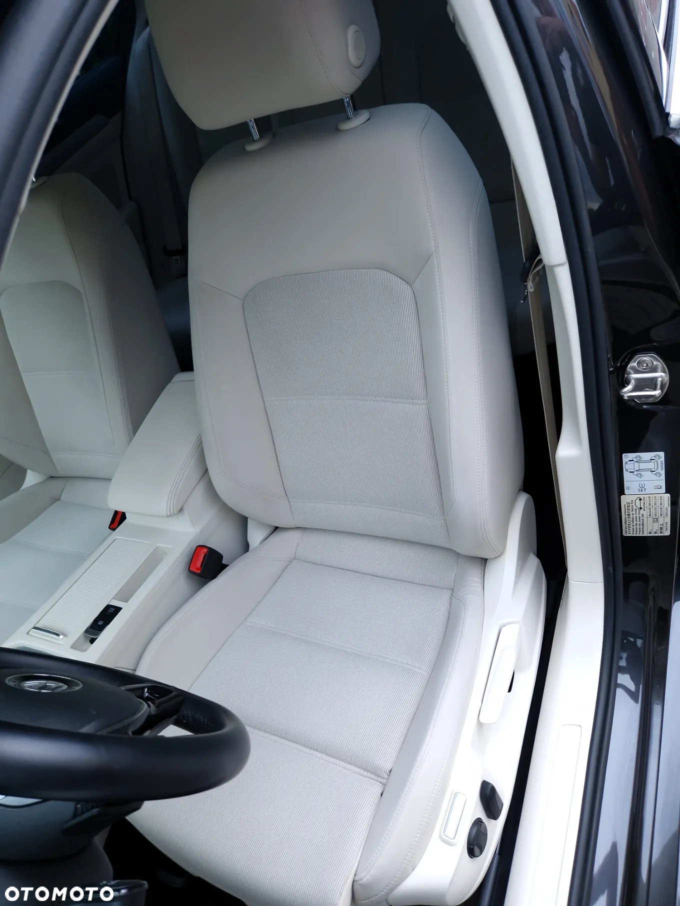 Volkswagen Passat 2.0 TDI BMT Comfortline DSG7 - 19