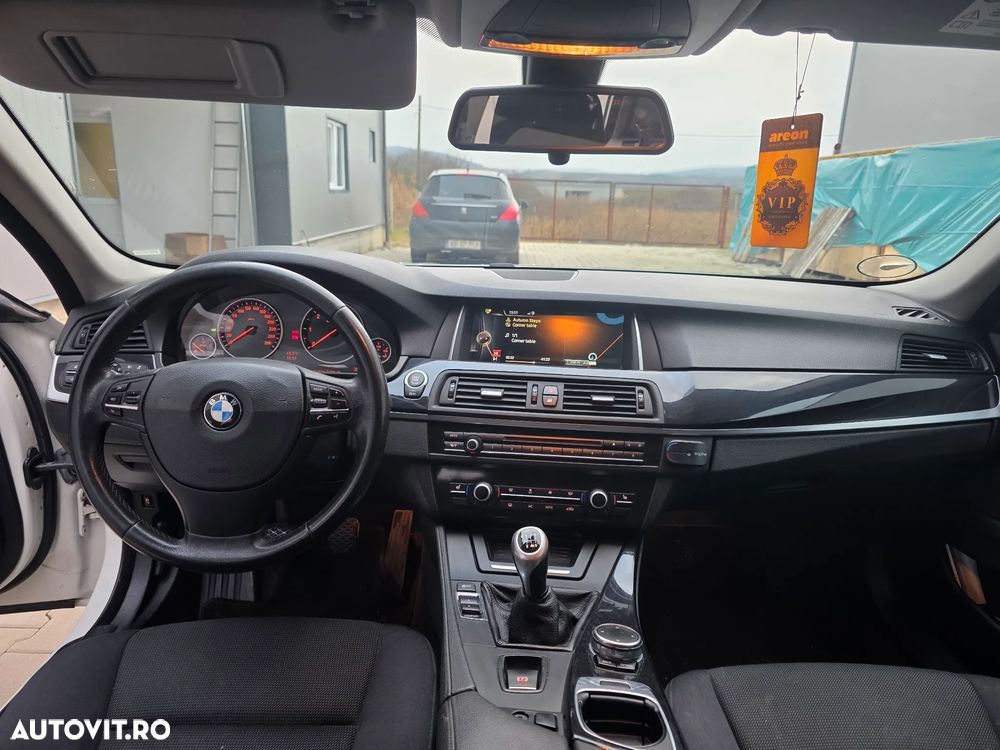 BMW Seria 5 520d Touring Blue Performance - 5