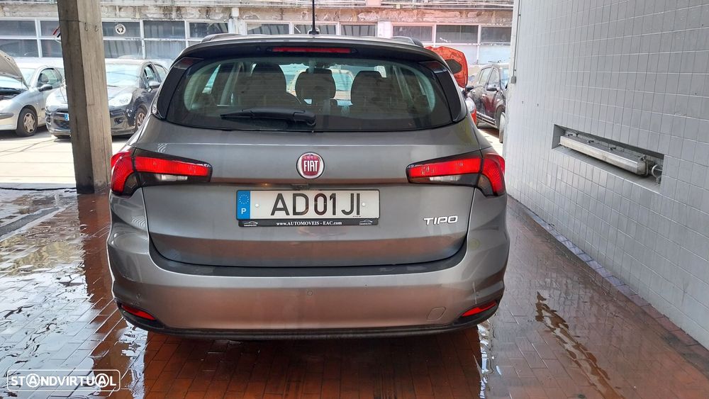 Fiat Tipo Station Wagon 1.3 M-Jet Lounge - 17