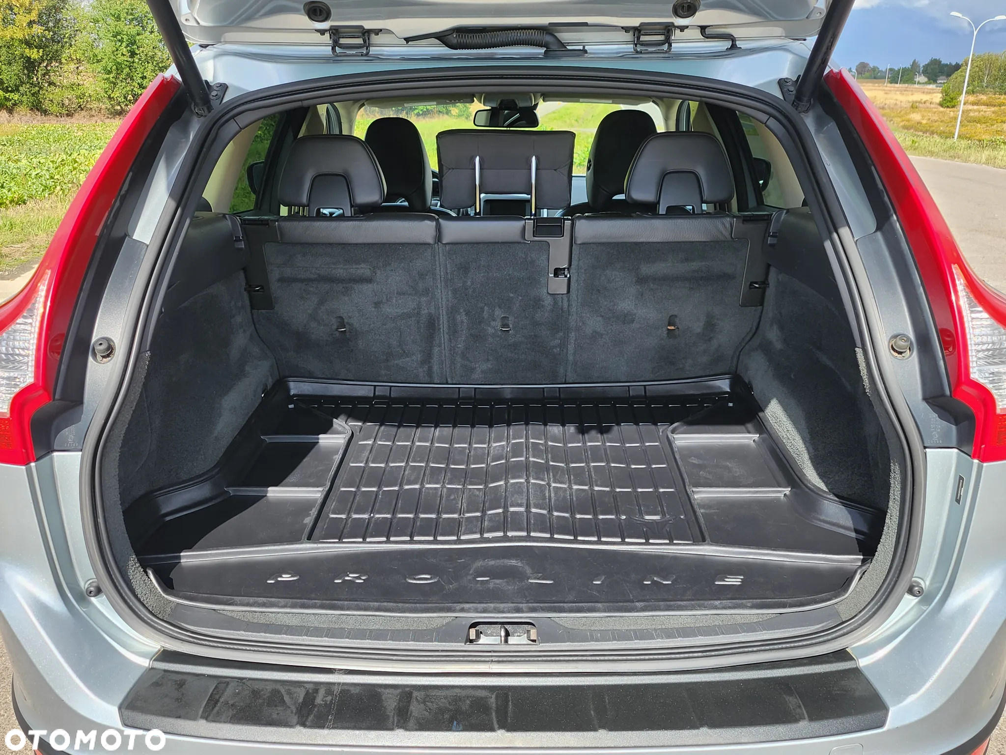 Volvo XC 60 T6 AWD Summum - 16