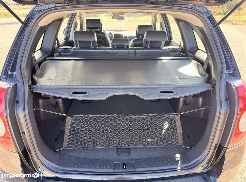 Chevrolet Captiva 2.0 VCDi Seven 7L - 8