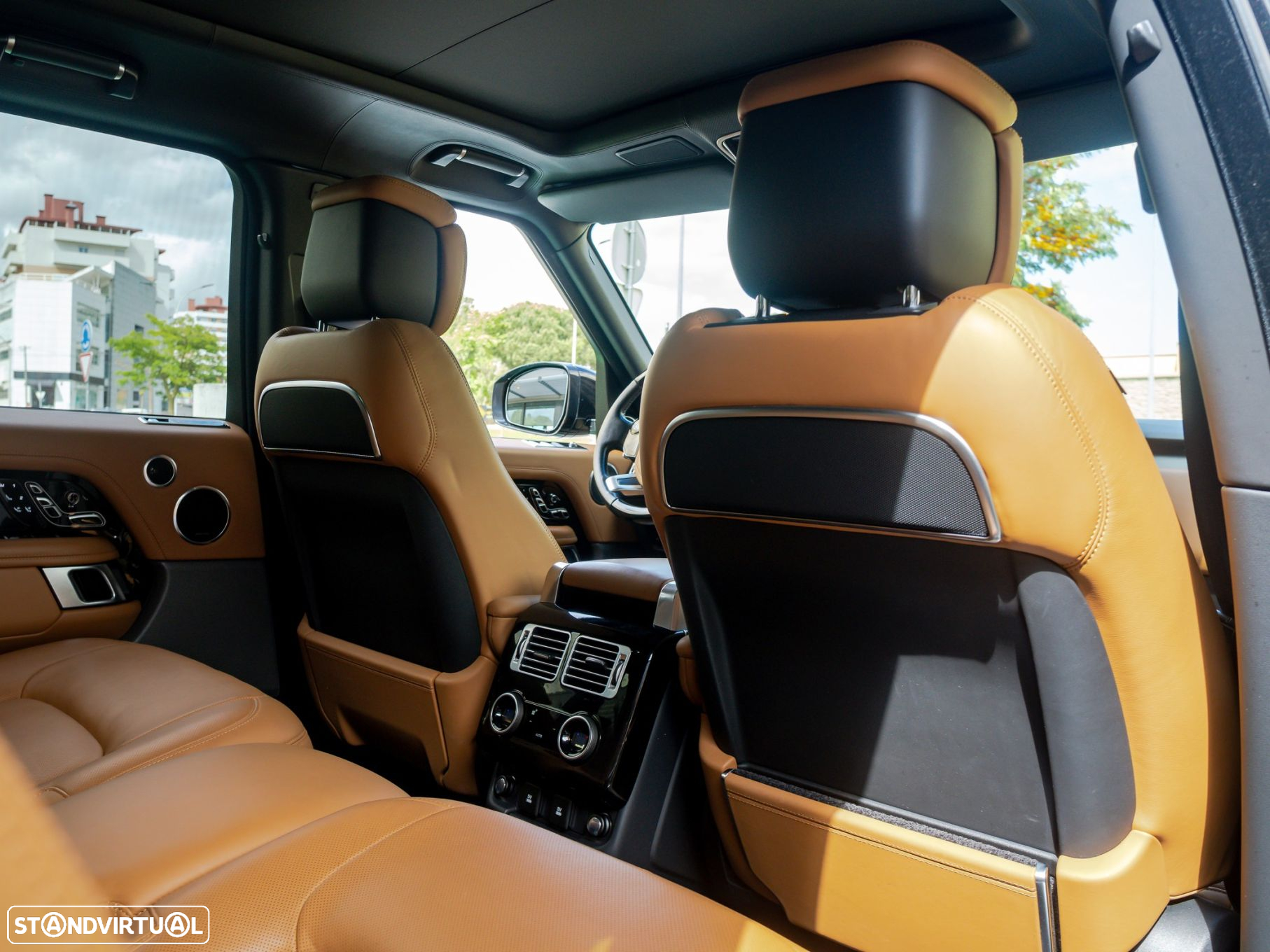 Land Rover Range Rover 2.0 Si4 PHEV Fifty Anniversary - 15