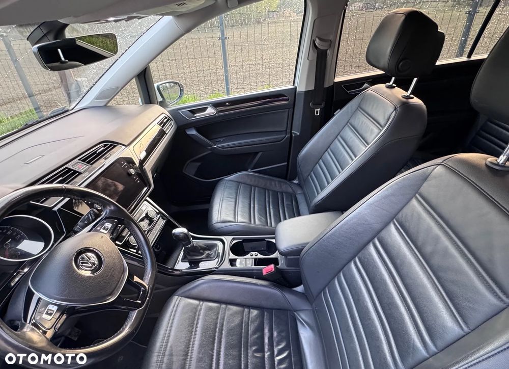 Volkswagen Touran 2.0 TDI BMT Comfortline Plus DSG - 6