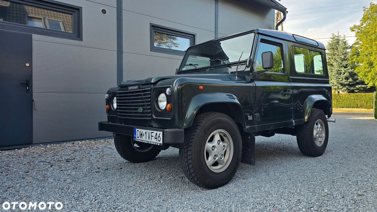 Land Rover Defender 90 2.5 TDI - 1