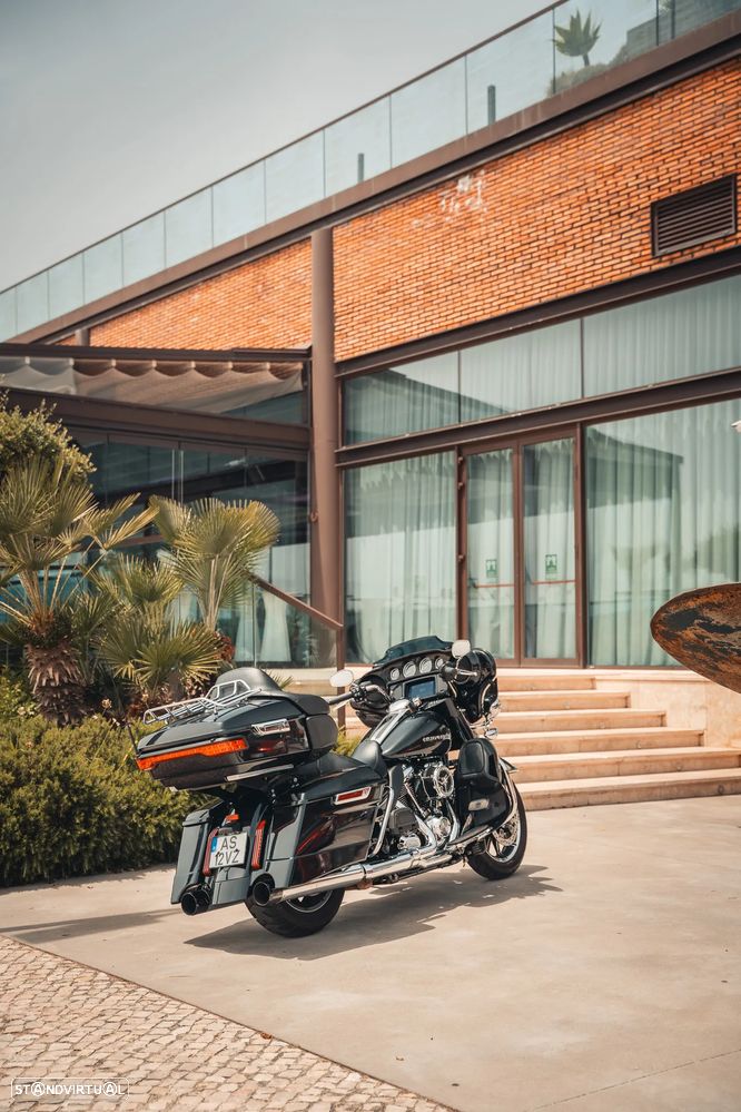 Harley-Davidson FLHT FLHTK - 18