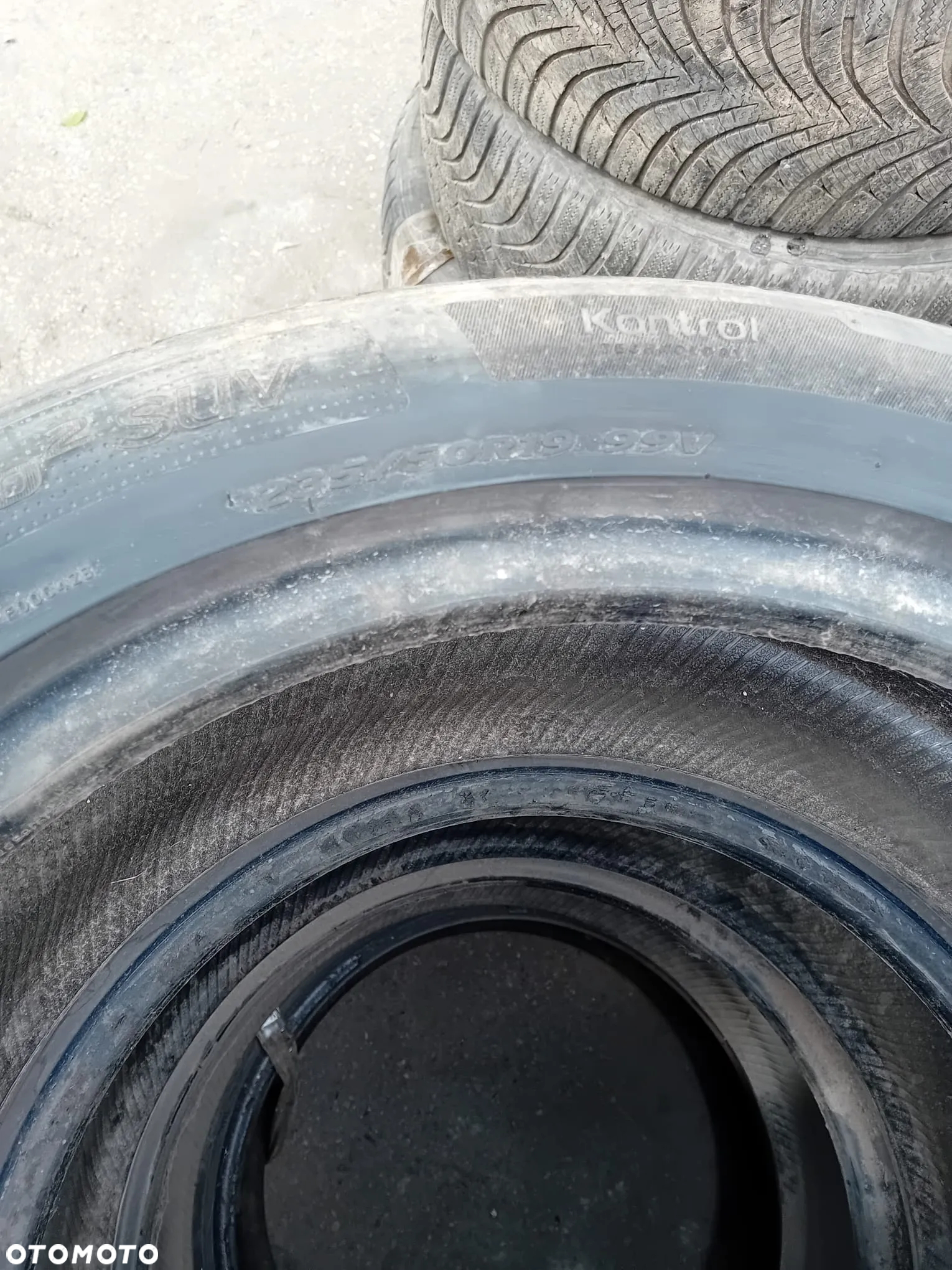 Opona hankook ventus s1 evo2 suv 235/50R19 używana lato - 4