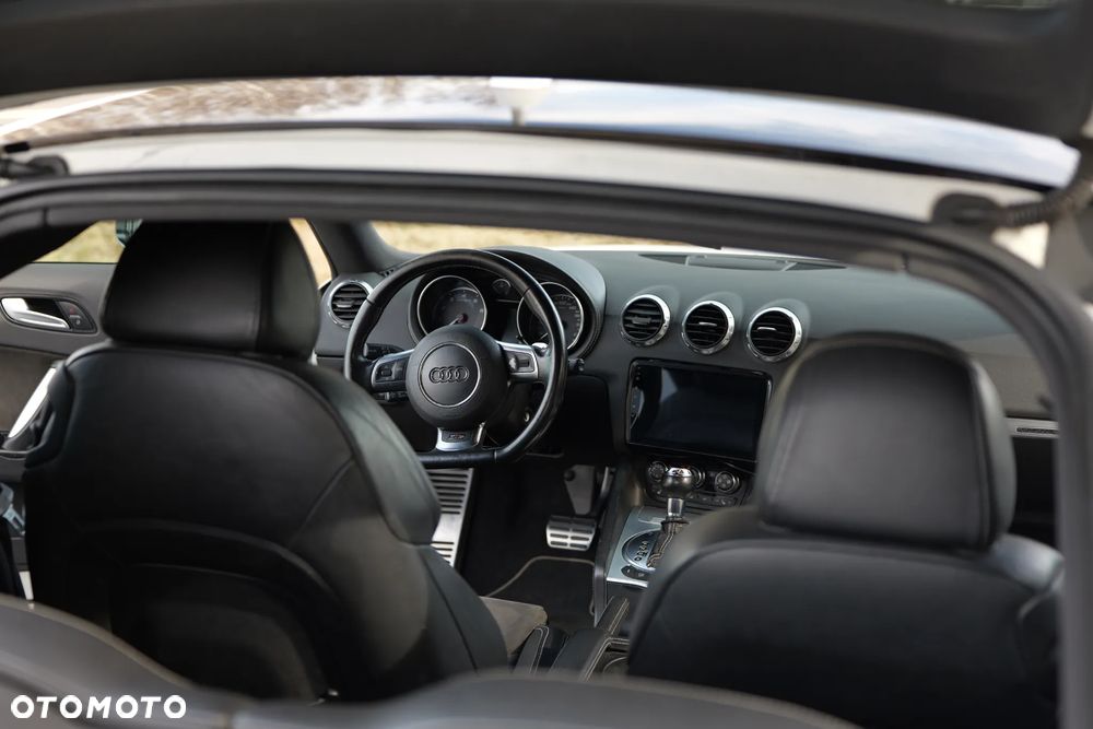 Audi TT S Coupé tronic - 25