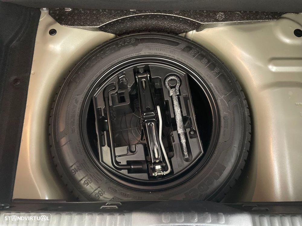 Citroën C3 1.2 PureTech Shine - 48