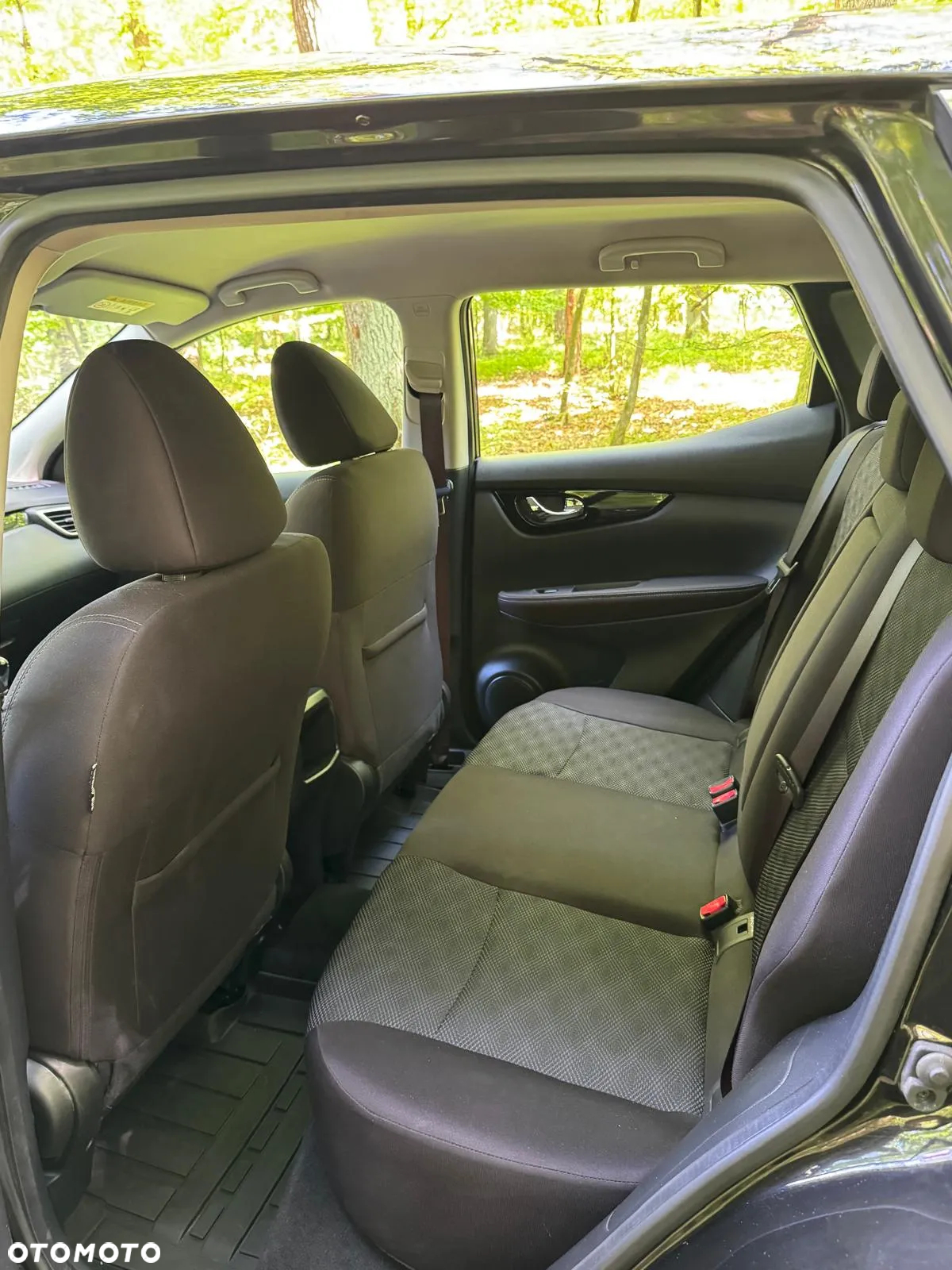 Nissan Qashqai 1.6 DIG-T N-Connecta - 17
