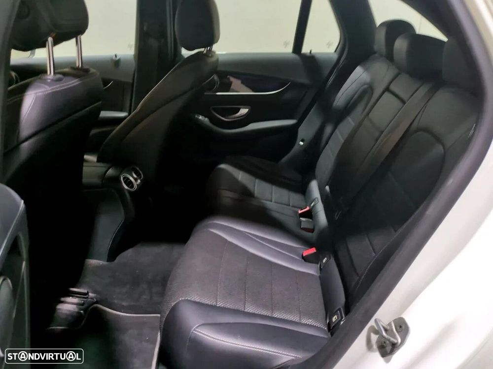 Mercedes-Benz GLC 220 - 9