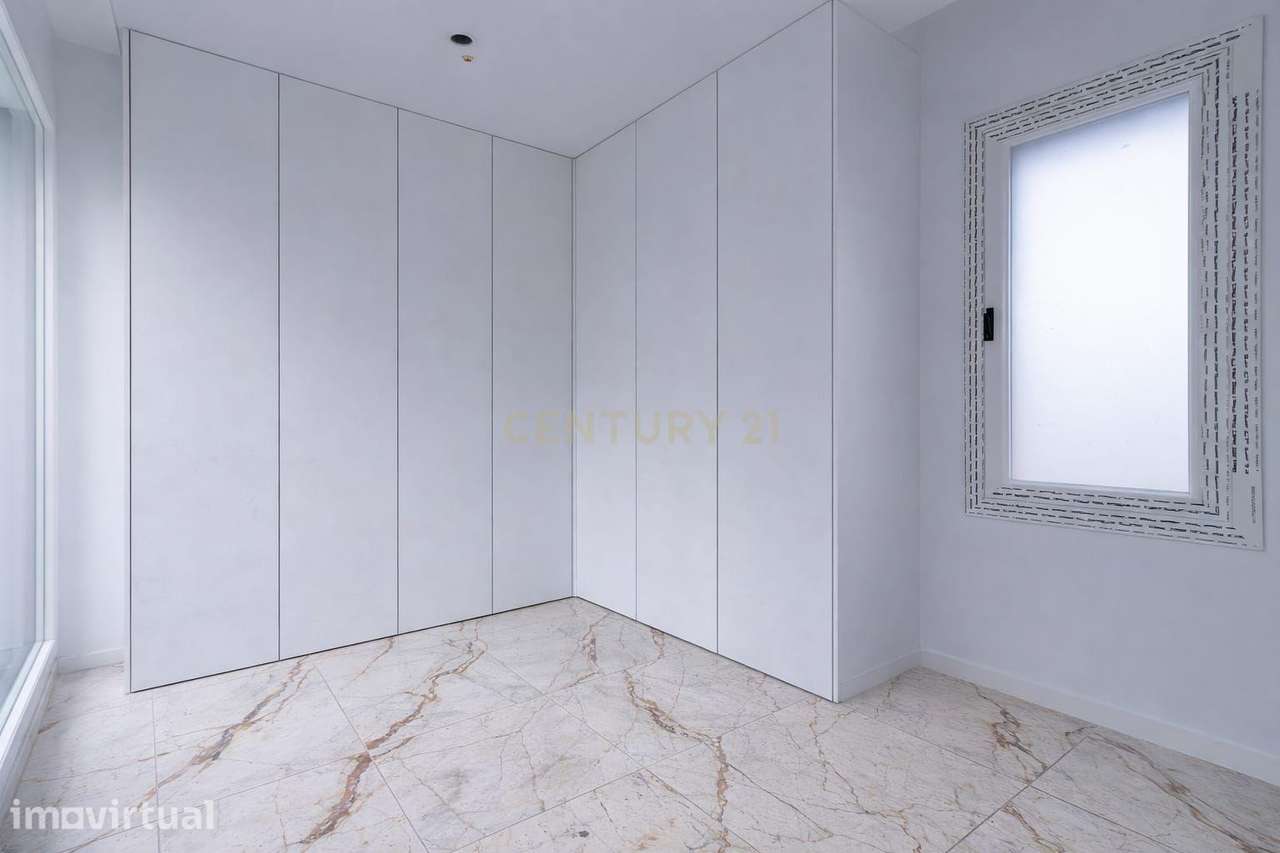 Moradia T4 | Individual | Construção Nova - Grande imagem: 4/19