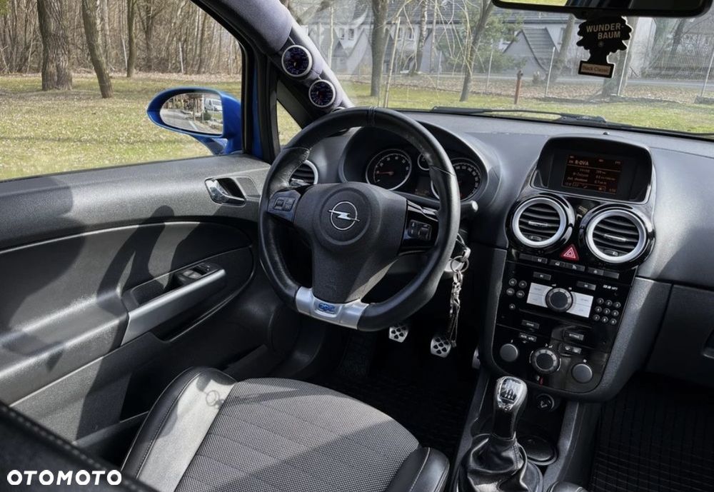 Opel Corsa - 13