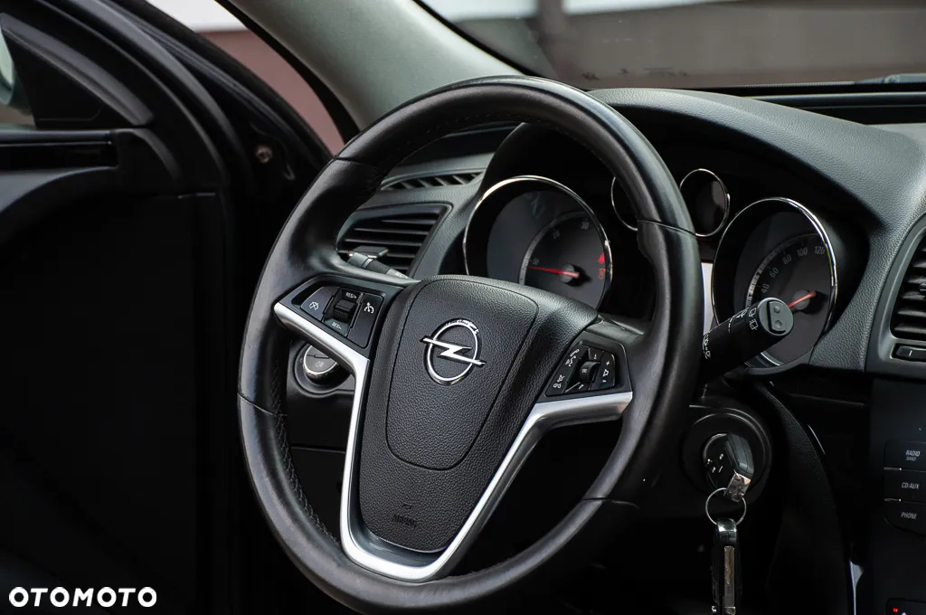 Opel Insignia 2.0 CDTI Cosmo - 25